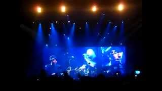 Oxegen 2011 - Coldplay Featuring Christy Moore Ride On