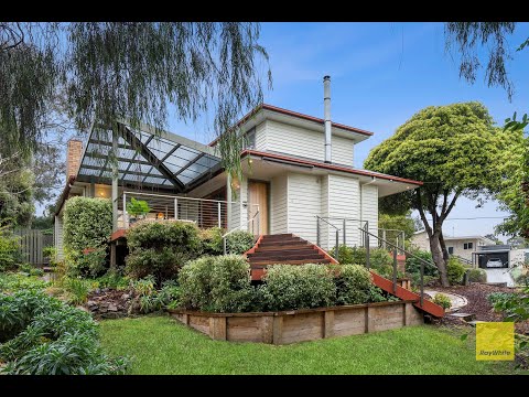 15 Sanglen Terrace, Belmont