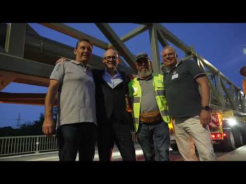 Neue 35 Tonnen Primeo Rohrleitungsbrücke für Münchenstein