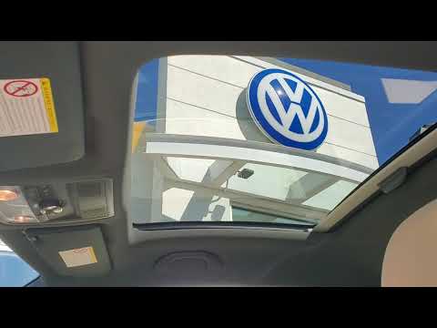 2019 Volkswagen Beetle Wolfsburg Edition @ Fredericton VW