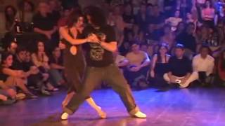 Sebastian Arce & Mariana Montes (Depeche mode - Enjoy the Silence)