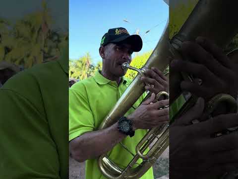 Banda san Benito abad Sucre tocando bonito 