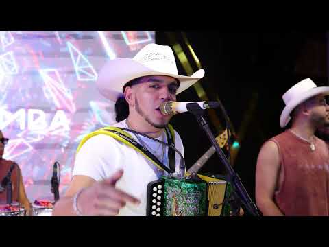 EL RUBIO ACORDEÓN - CHANFLIN (PA’ LA VILLA CON UN PRIMO) [EN VIVO]