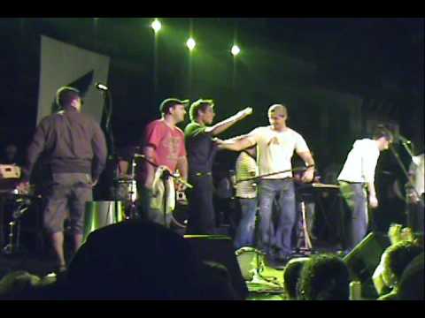 Cutuco na coruja - nossa vida eh assim.AVI