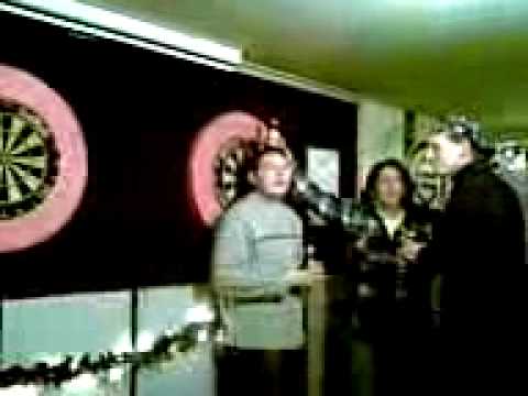 download lagu mp3 mp4 De Banjer, download lagu De Banjer gratis, unduh video klip De Banjer