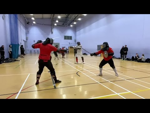 Sabre & Buckler Sparring - Oli v Nick
