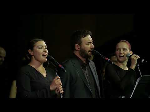 Yücel Arzen - Sakarya Türküsü (AKM İstanbul - Canlı)