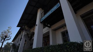 Graskop Hotel - The Art Gallery You Can Sleep In