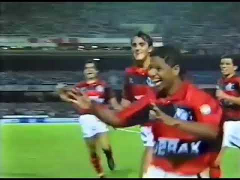 Marcelinho Carioca (Flamengo) - 01/12/1993 - Corinthians 2x2 Flamengo - 1 gol