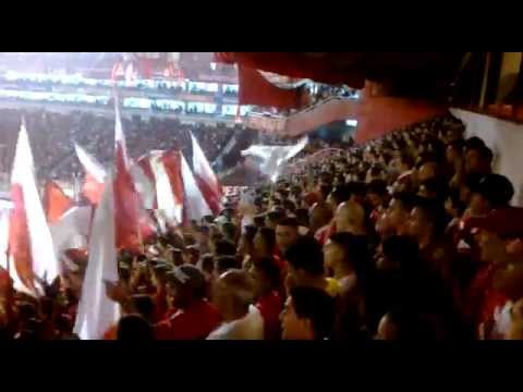 ""Independiente vos sos mi pasion vos sos mi locura"" Barra: La Barra del Rojo • Club: Independiente • País: Argentina