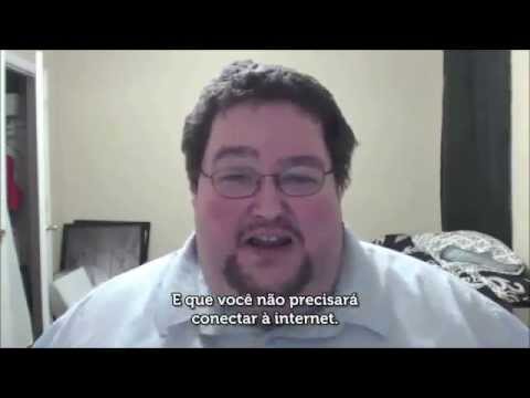 Nerd viciado em Xbox não resiste ao novo PlayStation e chora