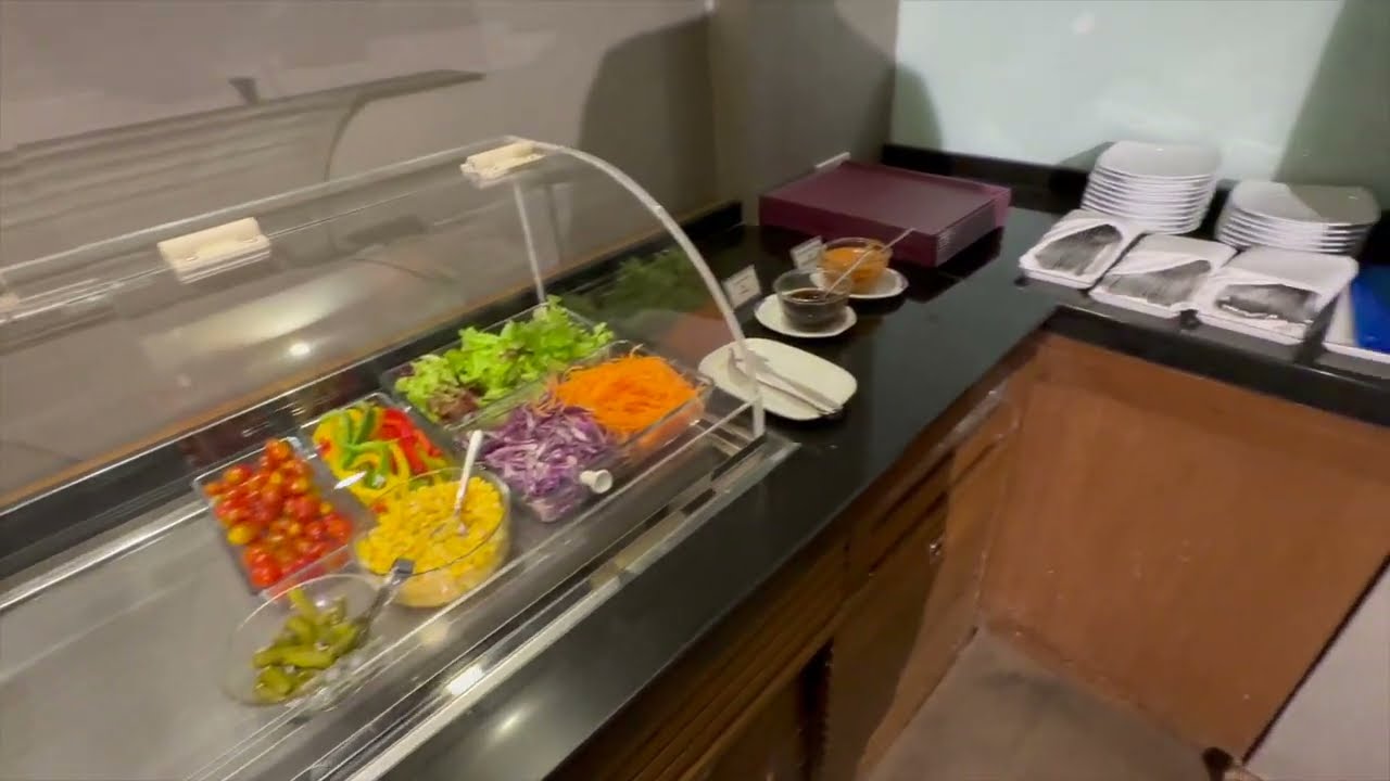 Thai Airways Royal First Class Lounge thumbnail