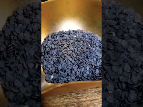 Part of a video titled A Quick Look At Hodgdon Hi-Skor 700x - YouTube