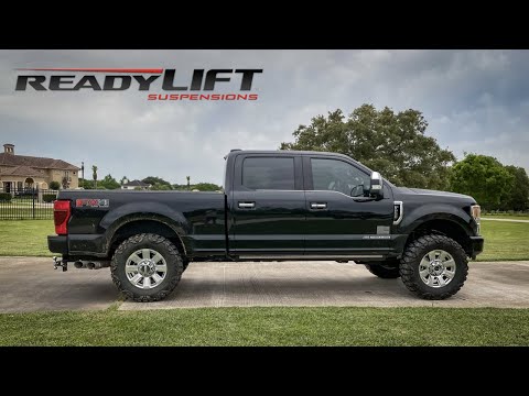 Running 37's With 2.5” ReadyLift LEVEL