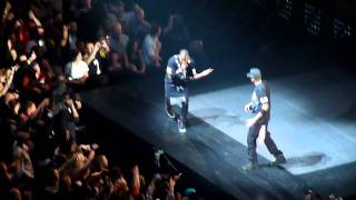 Jay Z & Kanye West *  "Gotta have it" *  Live in Chicago - December 1st 2011