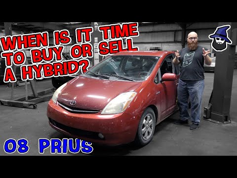 When is it time to Buy or Sell a Hybrid? The CAR WIZARD inspects daughters 2008 Toyota Prius