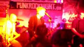 Toxic Reasons - "Somebody Help Me/Destroyer"