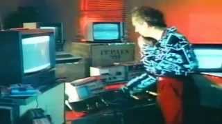 Pete Shelley - Telephone Operator (Video)