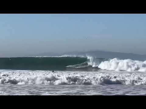 Didelės bangos trenkia C gatvei