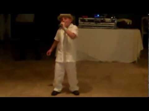 6 year old Richie Rosati singing Marry You by Bruno Mars