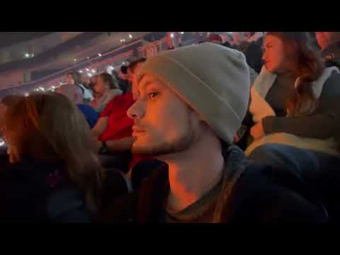 2022 TSO Trans-Siberian Orchestra, Pittsburgh - Music Box Blues (sons swept up in full-arena show)