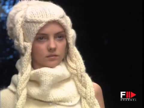 Fashion Show "D&G" Autumn Winter 2006 / 2007 Milan 1 of 2 by Fashion Channel