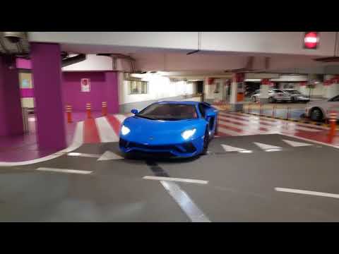 Lamborghini Aventador S LP740-4