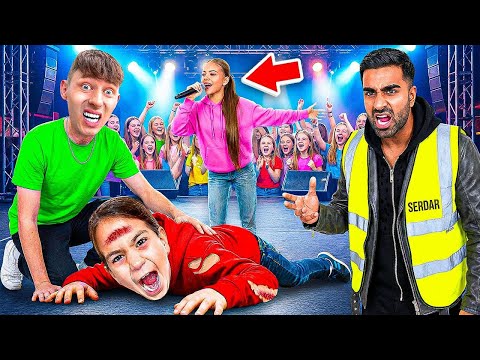 LITTLE BOY FLIEDS OUT OF ZAHIDE CONCERT!😱