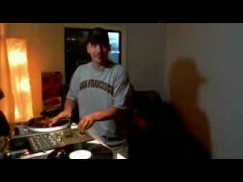 Mixmaster Mike Scratching