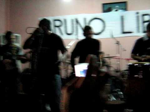 Hypsia + Stranos Elementos - A su meri