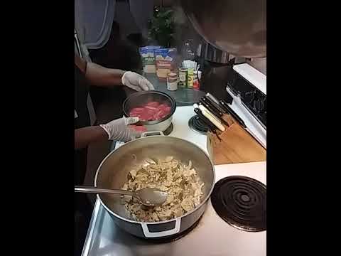 download lagu mp3 mp4 Homemade Chicken Helper, download lagu Homemade Chicken Helper gratis, unduh video klip Homemade Chicken Helper