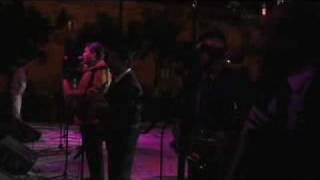 mike laure junior (La cosecha de mujeres)