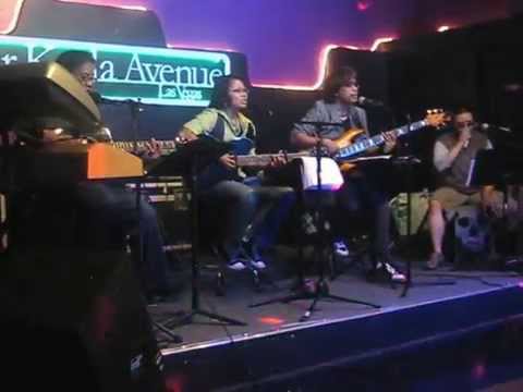 Pinoy Acoustic Night: Balita (Live)
