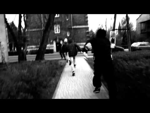 Rum WzM/Chamski Bruk-Odwilż (OFFICIAL VIDEO) Prod:CZAHA&DJ VERSUZ BLADE
