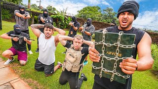 S.O.S JUNTEI TODOS MEUS AMIGOS POLICIAIS E INVADI A CASA DO ARUAN !