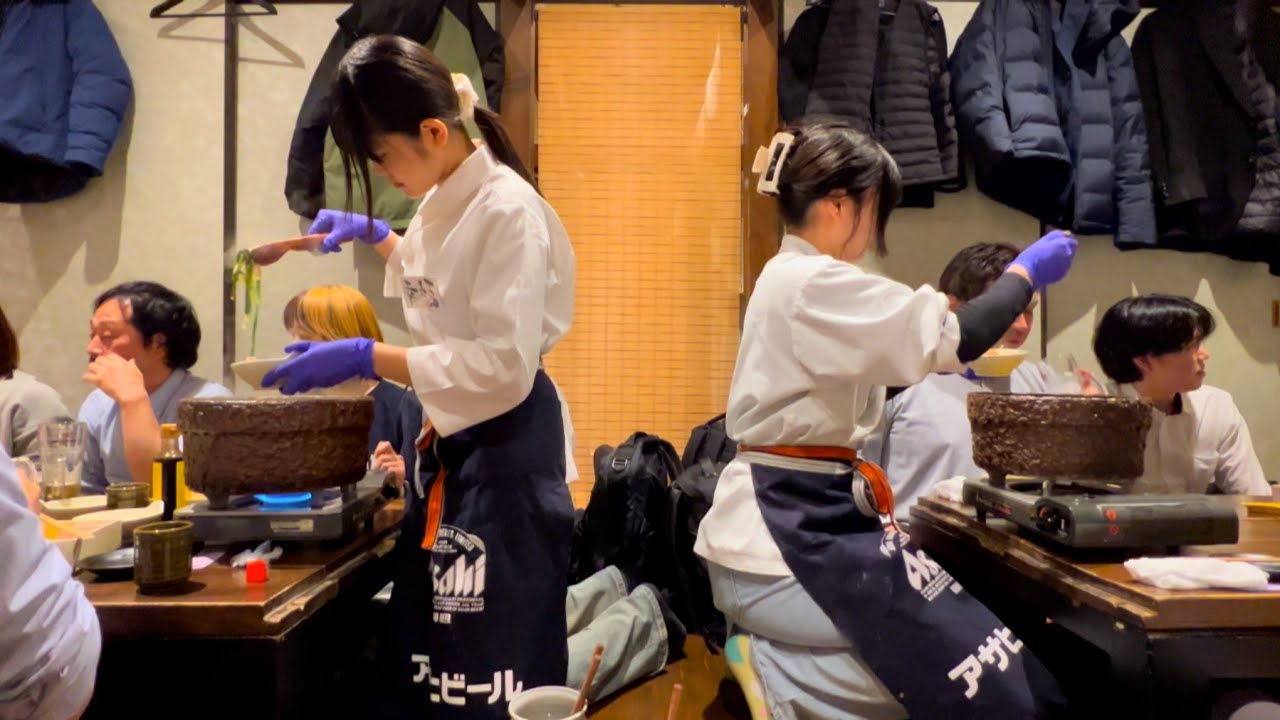 博多駅1分！牛テールもつ鍋×イカ活き造り！隣り合う名店に密着！