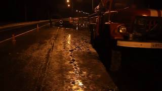 Затопило дорогу в д.Арсамаки. 18 декабря 2017 года