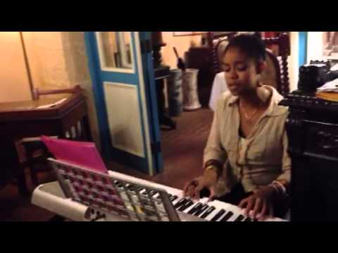 Cuban Music: Sandy Stocker at Mama Ines