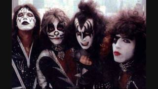 KISS - Love &#39;Em and Leave &#39;Em (&quot;Remastered&quot; 2010)