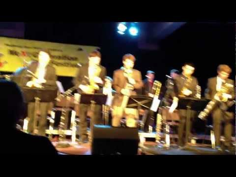 UCLA Jazz Orchestra: In a Mellotone
