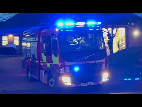 *FIRST CATCH* - Lancashire Fire & Rescue Service - Blackpools second pump turnout