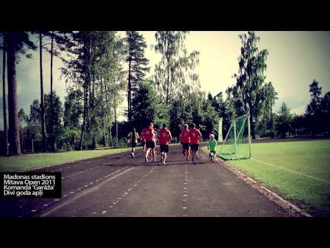 Mītava Open 2011[ Komandas 'Garāža' goda aplis Madonā]