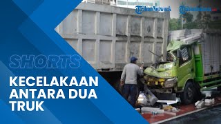 Download lagu Kecelakaan Maut antara 2 Truk di Jalan Gatot Soebroto Jakarta Selatan, 1 Sopir Truk Tewas di Tempat mp3