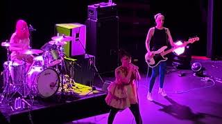 Bikini Kill - “Suck My Left One” (live)