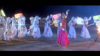 Tujhe Na Dekhu Toh Chain Mujhe Aata Nahi Hai Rang Romantic Bollywood Songs