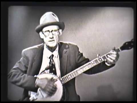 Roscoe Holcomb pt 1