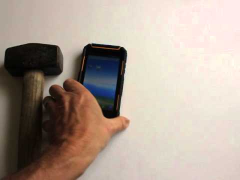 Ruggear RG600 Hammer and screen Test