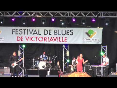 Lady Berry passage au festival de blues de Victoriaville HD
