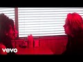 Videoklip Lewis Capaldi - Rush (ft. Jessie Reyez)  s textom piesne