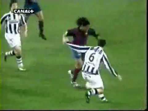 FC Barcelona - Real Sociedad 03/04 Ronaldinho Skill + Free Kick